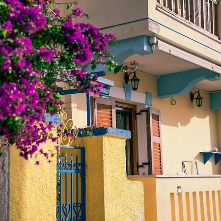 Beautiful House In Aegina Apartamento Exterior foto